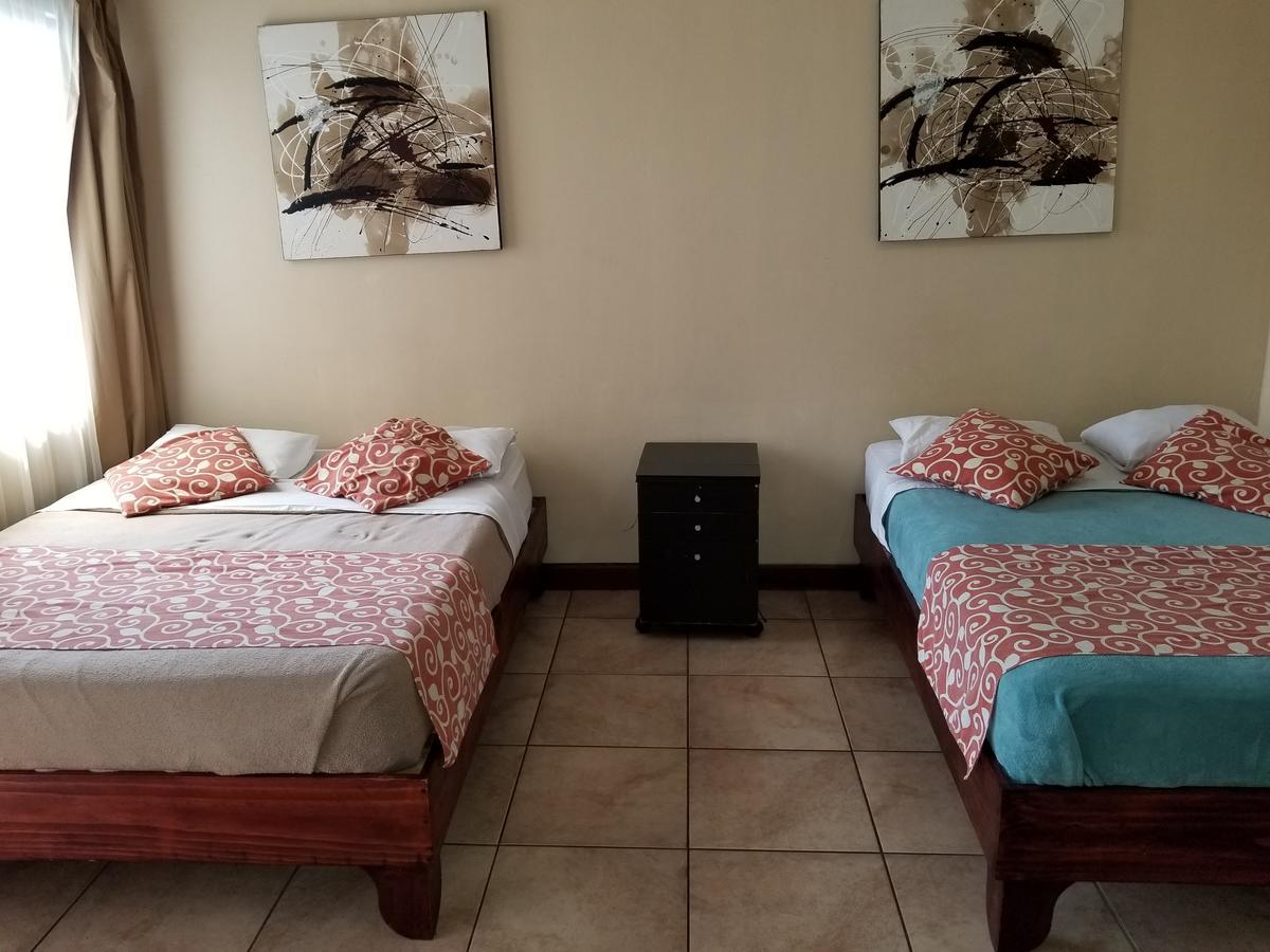 Monte Campana Jaco Hotel Esterno foto