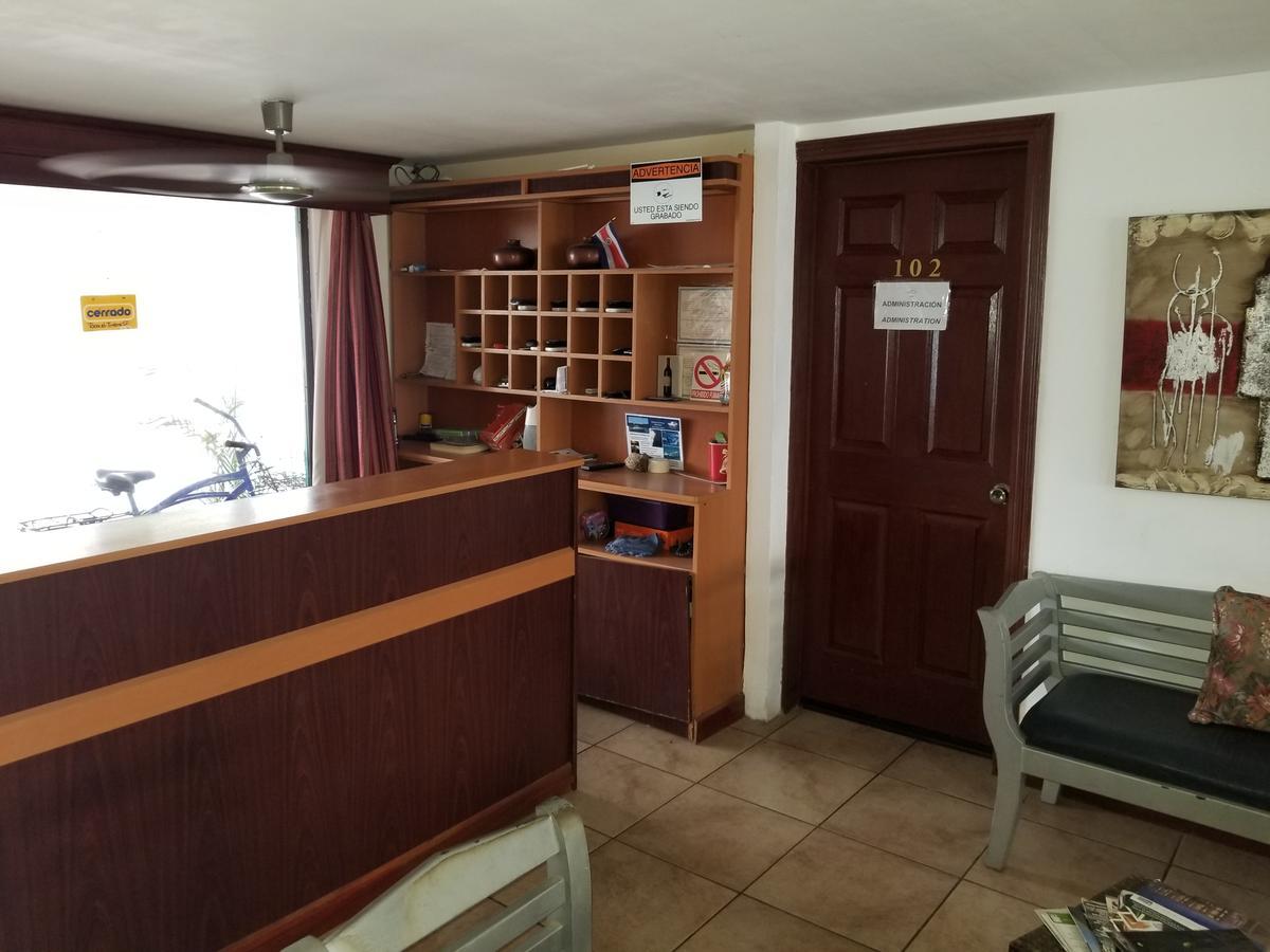 Monte Campana Jaco Hotel Esterno foto